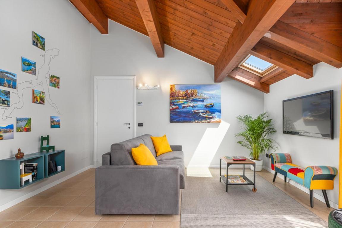 Casa Gialla 7A, New Apartment Milano&Como Bregnano Luaran gambar